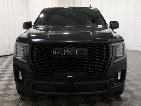 Used 2022 GMC Yukon XL SLT w/ SLT Luxury Package AWD/4WD image 35