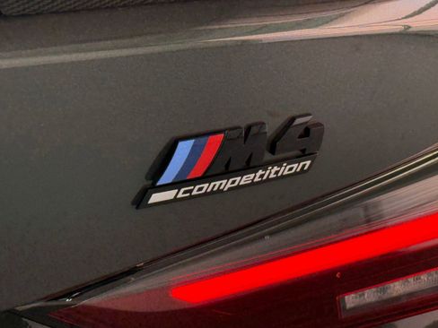 Used 2024 BMW M4 Competition w/ Executive Package image 17