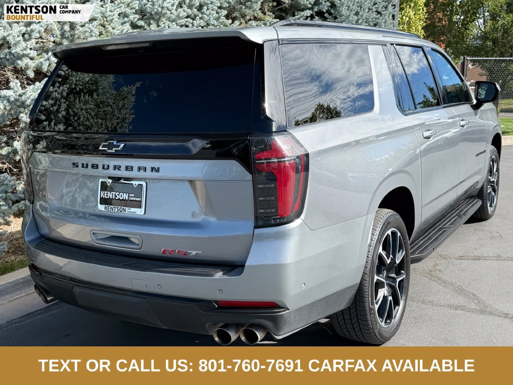 Used 2026 Chevrolet Suburban RST AWD/4WD image 8