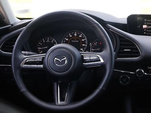 Used 2022 MAZDA MAZDA3 s AWD/4WD image 23