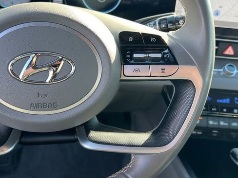 Certified 2023 Hyundai Elantra SEL w/ Convenience Package image 25