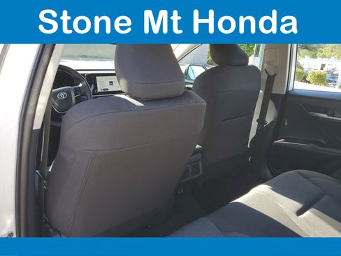 Used 2025 Toyota Camry LE FWD image 10