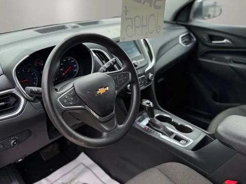 Used 2018 Chevrolet Equinox LT AWD/4WD image 10