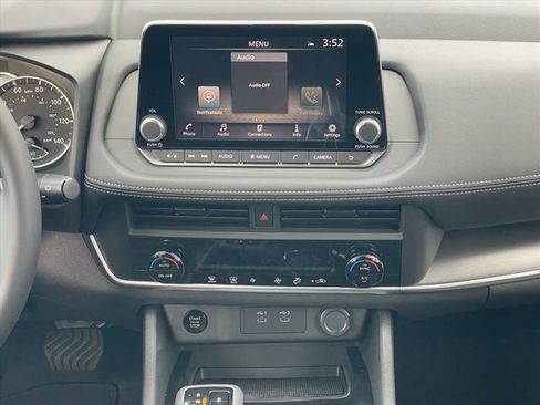 New 2026 Nissan Rogue SV image 21