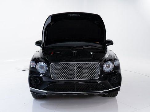 Certified 2021 Bentley Bentayga image 48