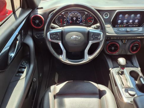 Used 2021 Chevrolet Blazer RS w/ Enhanced Convenience Package FWD image 12