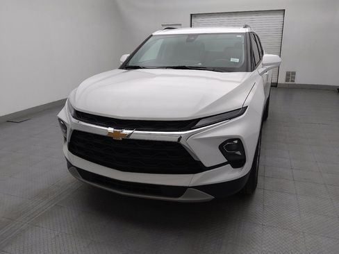 Used 2024 Chevrolet Blazer LT w/ Convenience Package FWD image 15