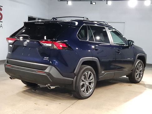 Certified 2025 Toyota RAV4 XLE Premium AWD/4WD image 7