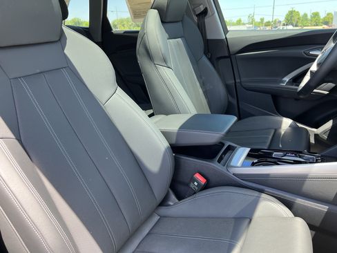 Certified 2025 Audi Q5 Premium w/ Premium Plus AWD/4WD image 35