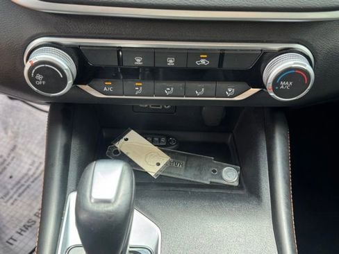 Used 2022 Nissan Altima 2.5 SR image 19