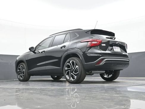 New 2026 Chevrolet Trax RS w/ Sunroof Package FWD image 41