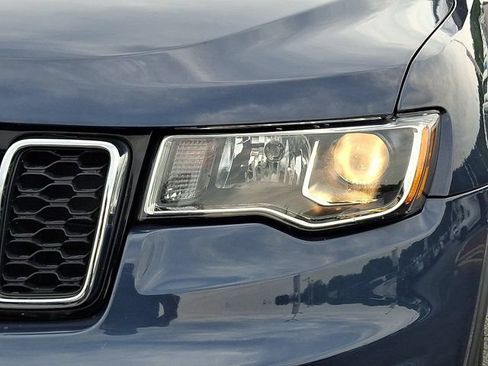Certified 2021 Jeep Grand Cherokee Limited AWD/4WD image 12