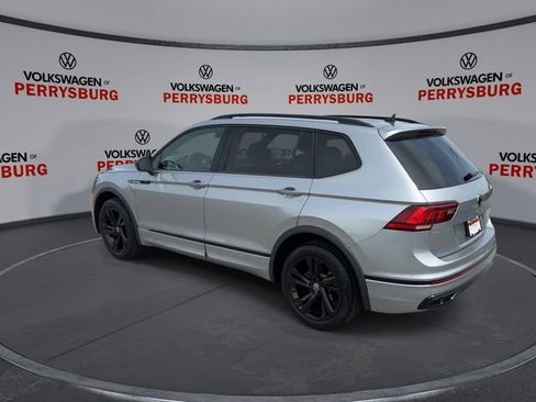 Certified 2023 Volkswagen Tiguan SE R-Line FWD image 6