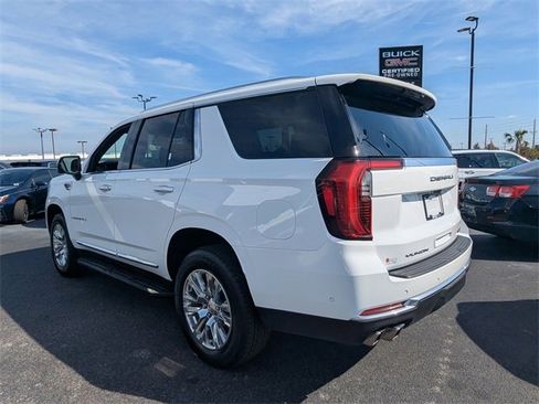 Used 2025 GMC Yukon Denali image 6