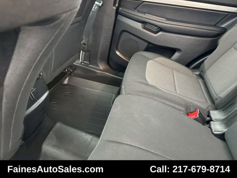 Used 2018 Ford Explorer XLT image 44