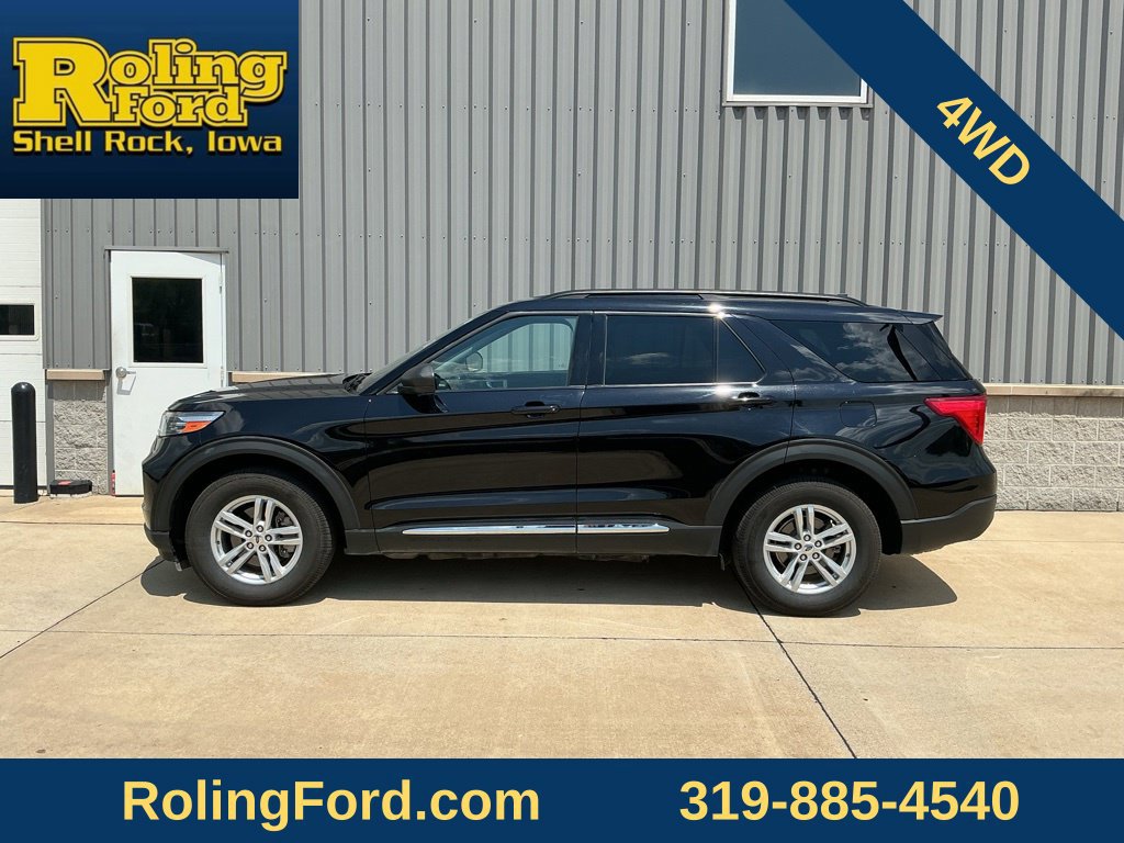 Used 2022 Ford Explorer XLT w/ Equipment Group 202A AWD/4WD image 2