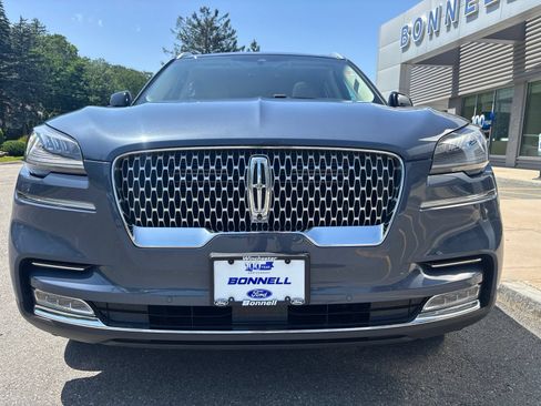 Used 2021 Lincoln Aviator Reserve w/ Equipment Group 201A AWD/4WD image 9
