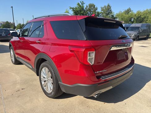 Used 2020 Ford Explorer Limited RWD image 6