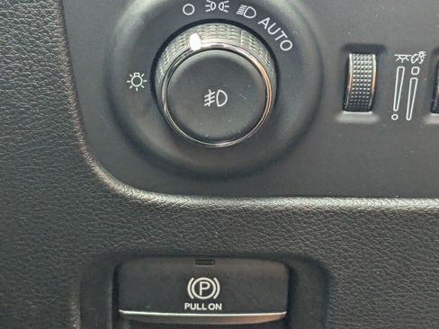 Used 2024 Jeep Wagoneer L Series III w/ Flexible Seating Group AWD/4WD image 32