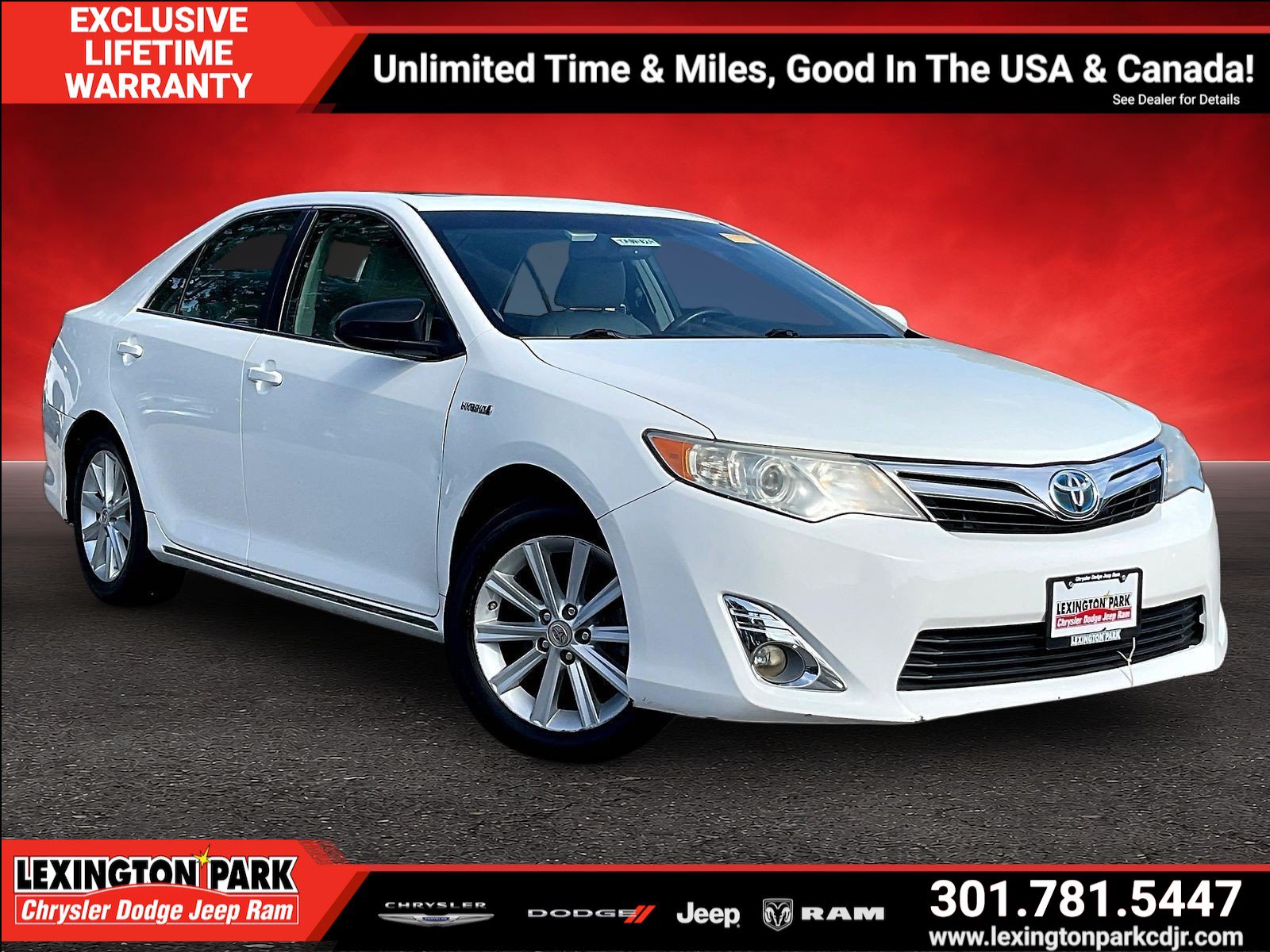 Used 2012 Toyota Camry XLE w/ Leather Pkg FWD image 1