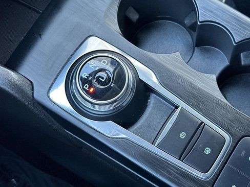 Used 2025 Ford Escape Active image 20