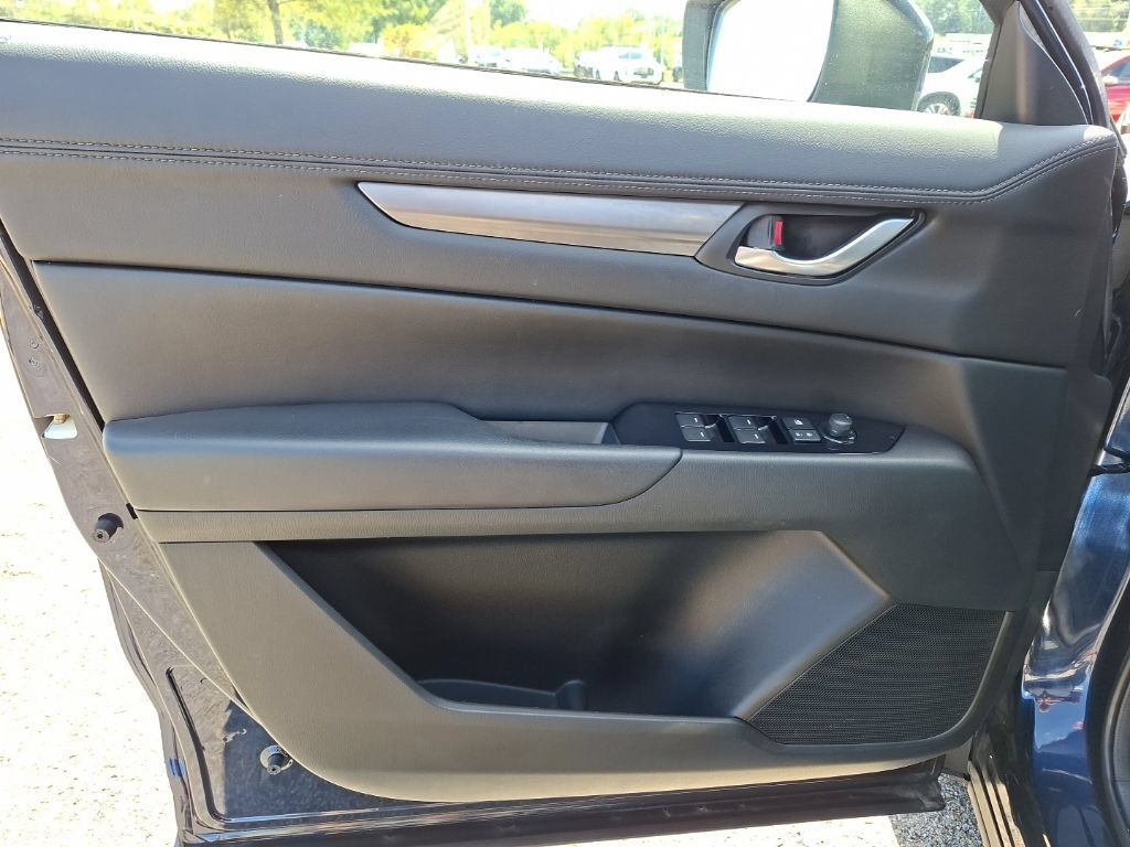 Used 2019 MAZDA CX-5 Touring FWD image 11