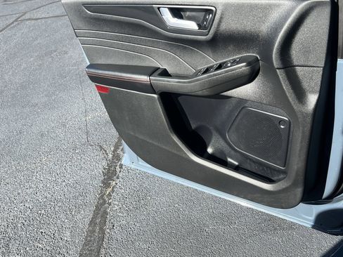 Certified 2023 Ford Escape ST-Line w/ Tech Pack #1 image 17