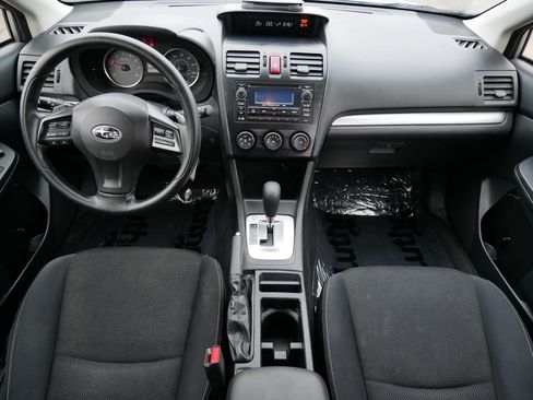Used 2013 Subaru Crosstrek 2.0i Premium image 10