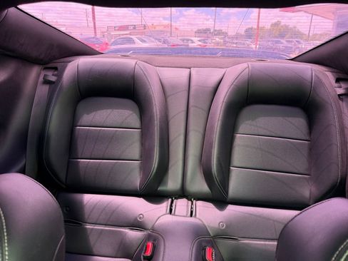 Used 2015 Ford Mustang GT Premium RWD image 17