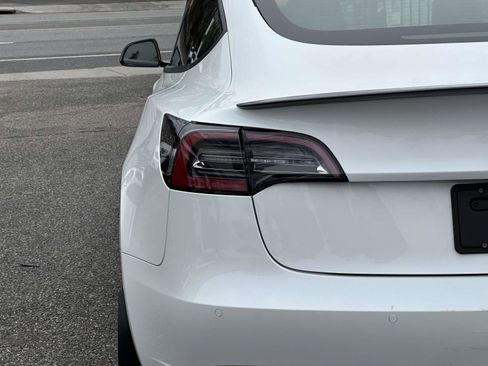Used 2021 Tesla Model 3 Standard Range Plus RWD image 11