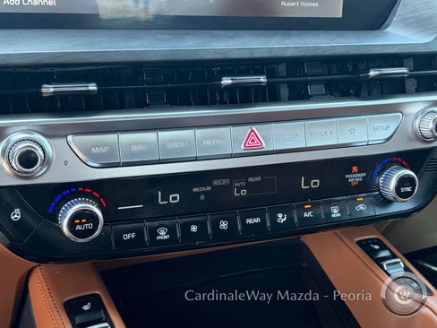 Used 2024 Kia Telluride EX X-Line AWD/4WD image 25