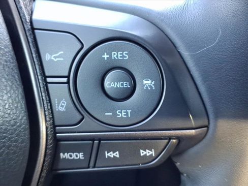 Used 2023 Toyota Camry SE image 28