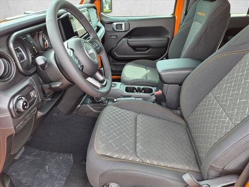 New 2026 Jeep Gladiator Mojave AWD/4WD image 4