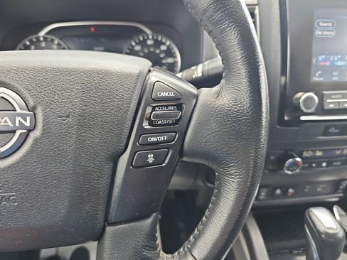 Used 2023 Nissan Frontier SV w/ SV Convenience Package AWD/4WD image 19