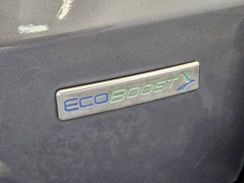 Used 2020 Ford EcoSport Titanium image 14