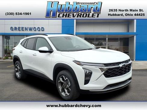 New 2026 Chevrolet Trax LT w/ Driver Confidence Package FWD image 1