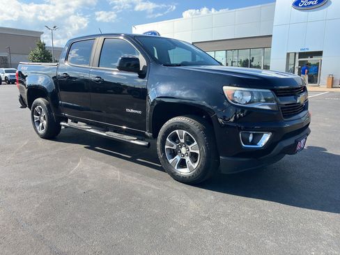 Used 2019 Chevrolet Colorado Z71 AWD/4WD image 11