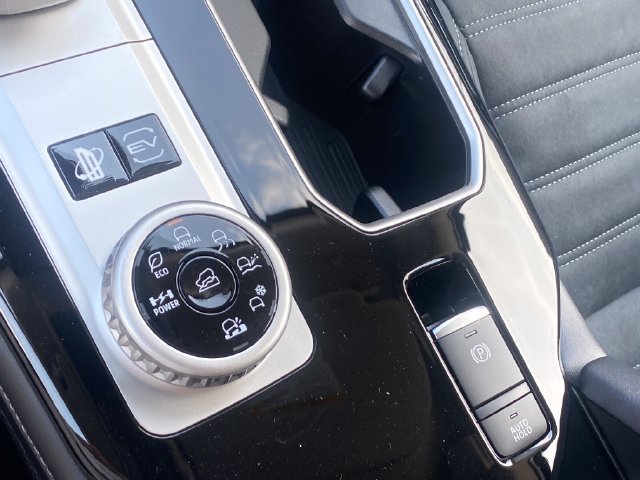New 2026 Mitsubishi Outlander SE AWD/4WD image 19