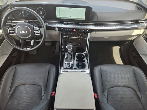 Used 2023 Kia Carnival SX Prestige FWD image 24