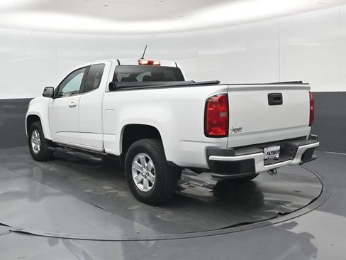 Used 2018 Chevrolet Colorado W/T w/ WT Convenience Package RWD image 28
