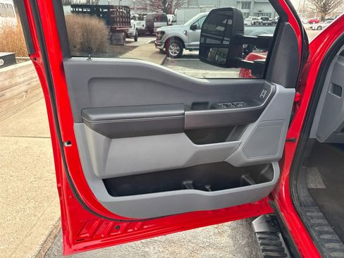 Used 2025 Ford F350 XLT image 22