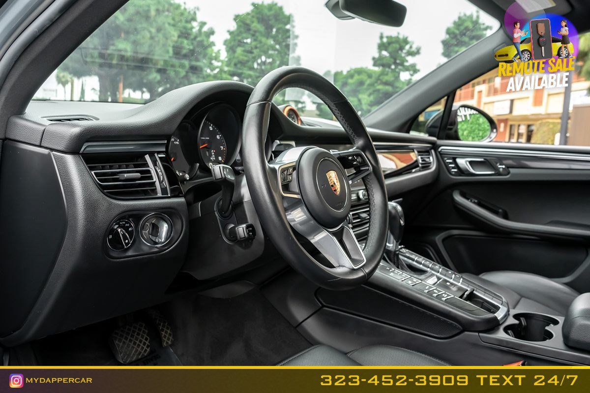 Used 2020 Porsche Macan w/ Premium Package Plus AWD/4WD image 11