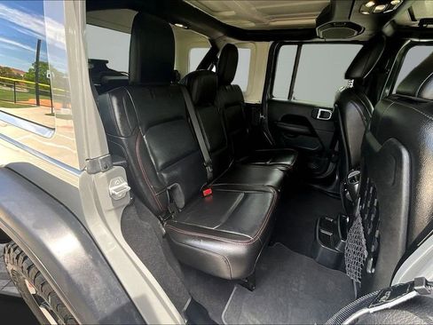 Used 2021 Jeep Wrangler Unlimited Rubicon AWD/4WD image 23