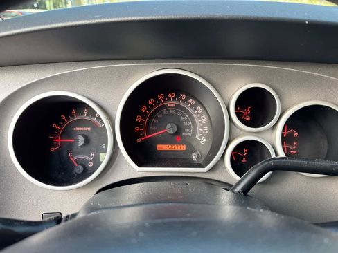 Used 2010 Toyota Tundra 2WD CrewMax image 24