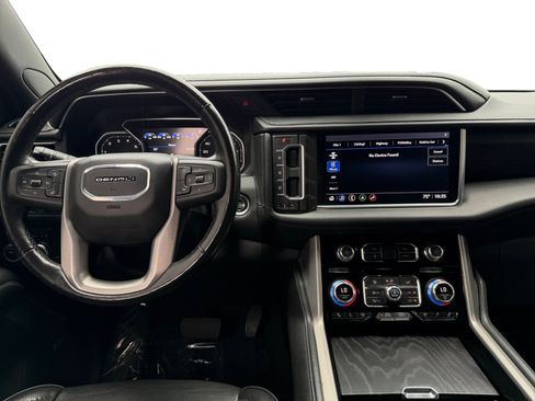 Used 2021 GMC Yukon XL Denali AWD/4WD image 10