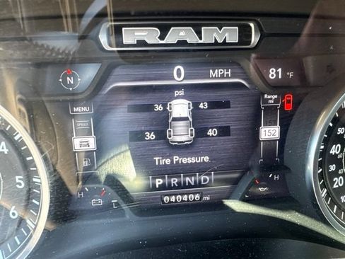 Used 2023 RAM 1500 Laramie AWD/4WD image 23