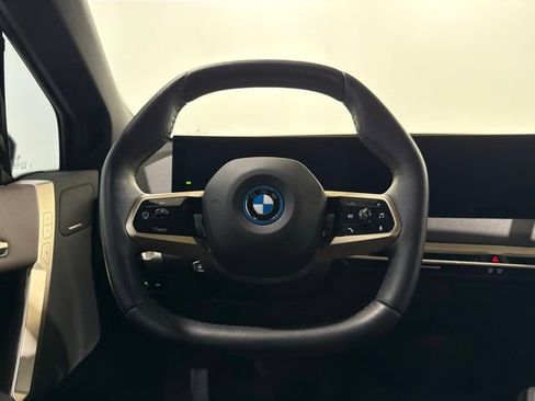 Certified 2025 BMW iX xDrive50 AWD/4WD image 29
