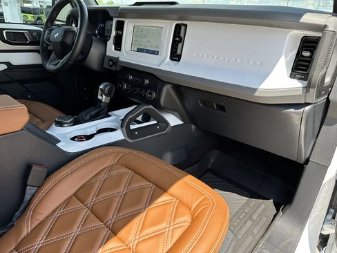 Used 2022 Ford Bronco Big Bend image 21