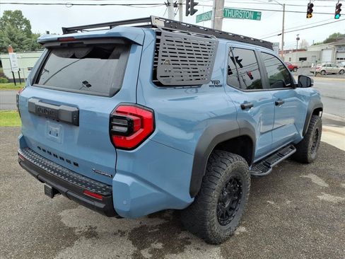 Used 2025 Toyota 4Runner TRD Off-Road AWD/4WD image 3