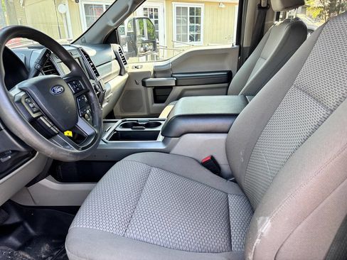 Used 2022 Ford F250 XLT w/ XLT Premium Package image 19